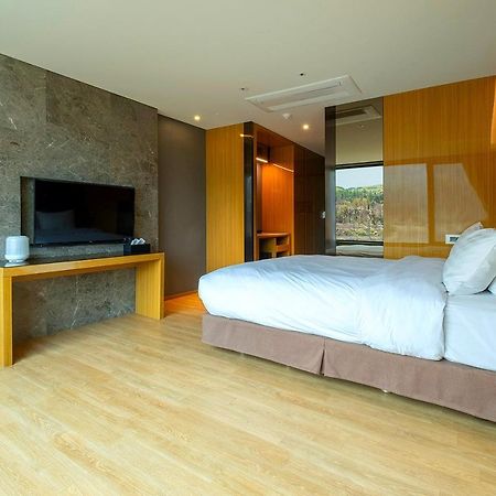 Jeongseon Intoraon Hotel Bagian luar foto