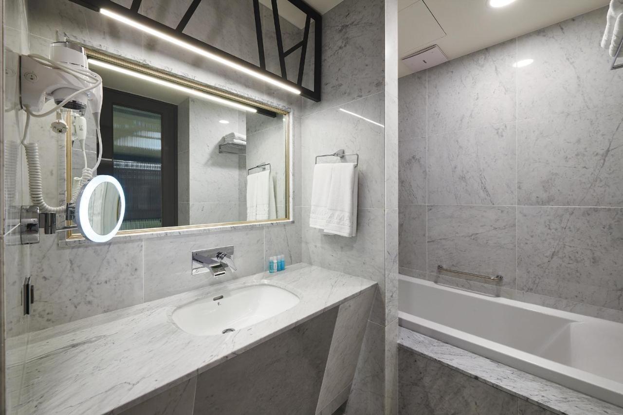 Jeongseon Intoraon Hotel Bagian luar foto